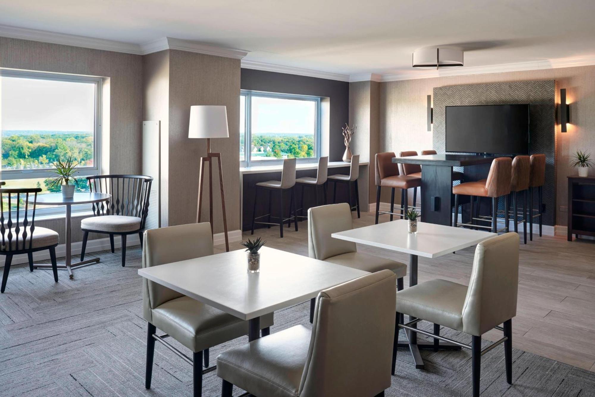 Chicago Marriott Southwest At Burr Ridge Hotel Bagian luar foto